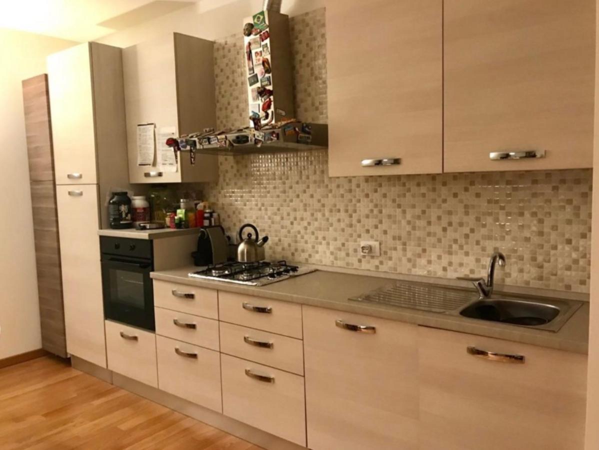 Appartamenti Portavenezia Padua Exteriör bild