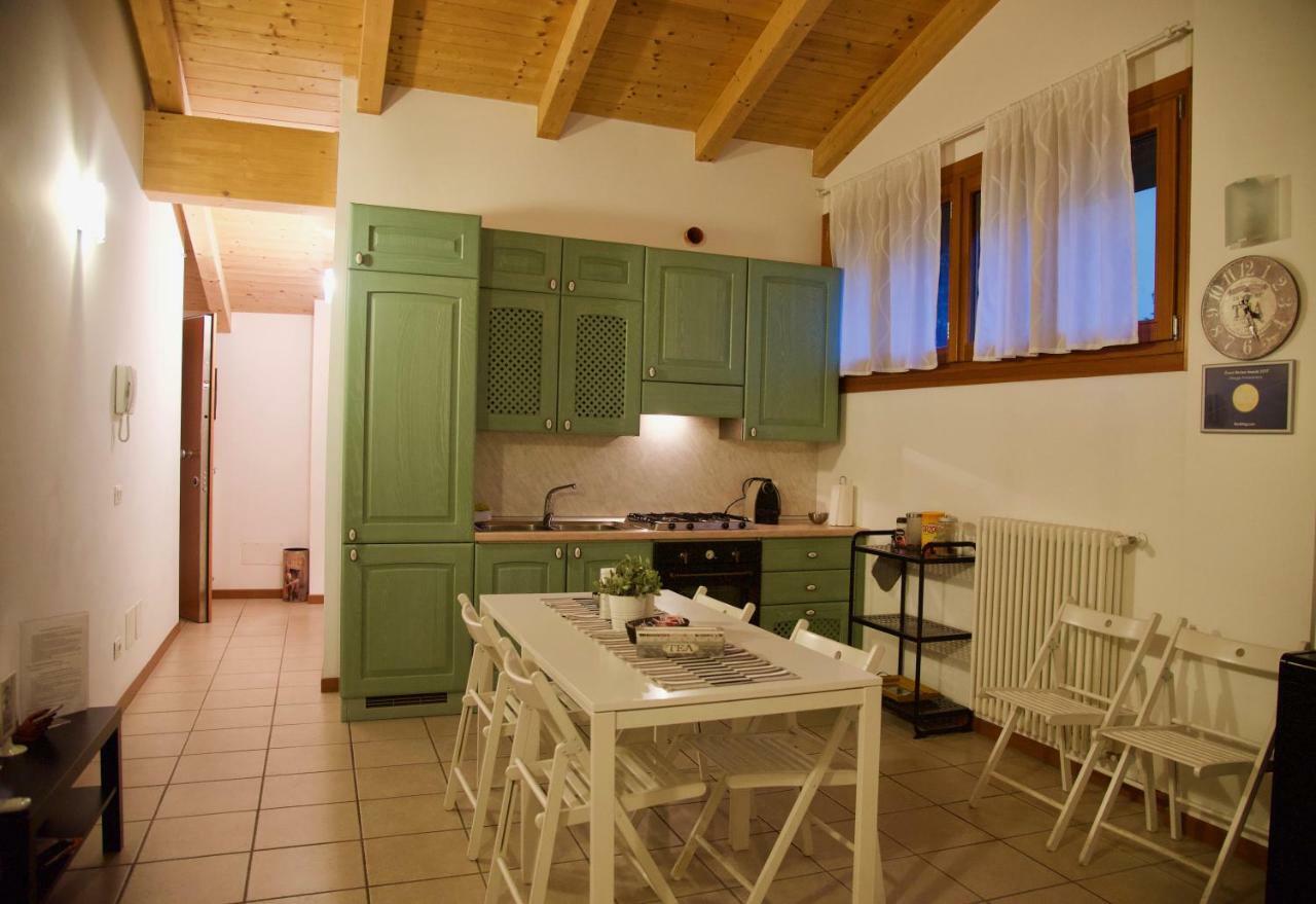 Appartamenti Portavenezia Padua Exteriör bild